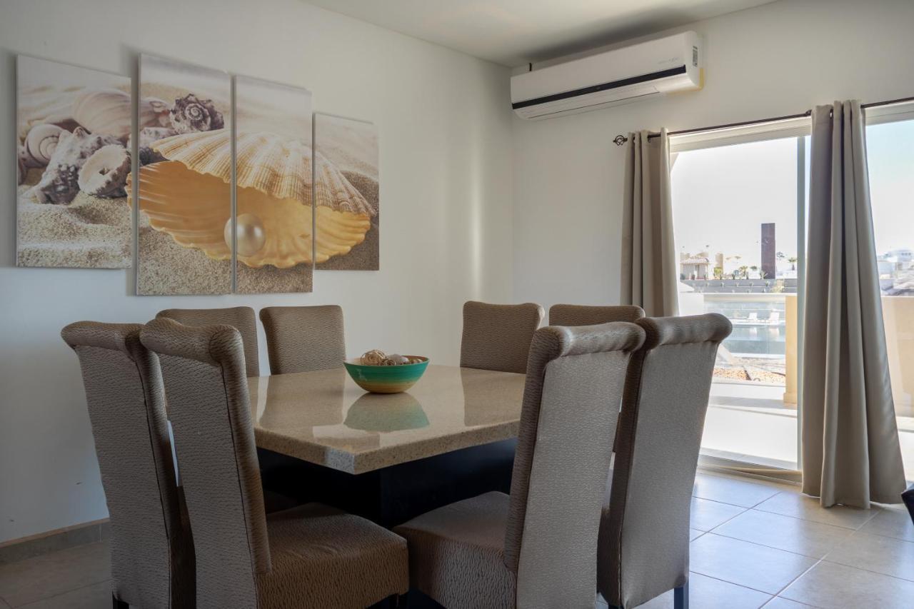 Tranquil Ground Floor Condo With Pool Access Rocky Point Exterior photo