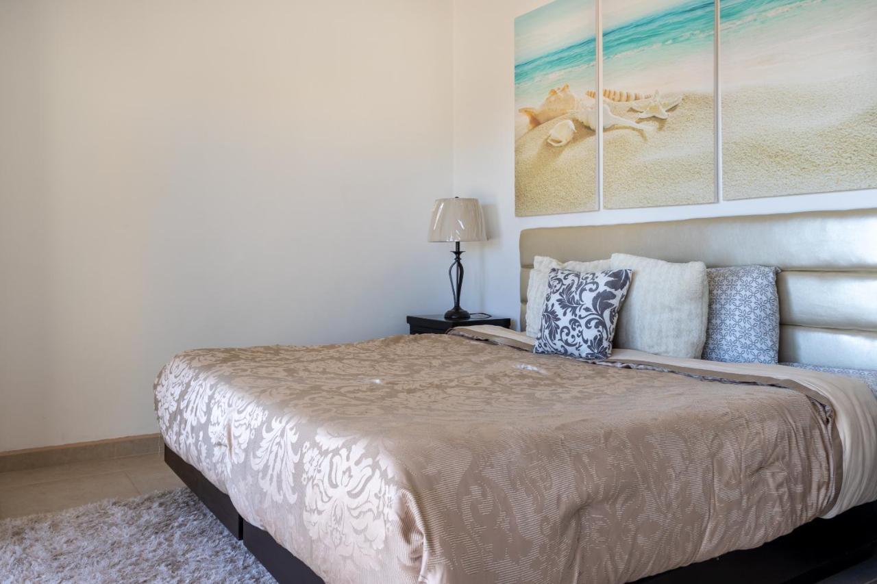 Tranquil Ground Floor Condo With Pool Access Rocky Point Exterior photo