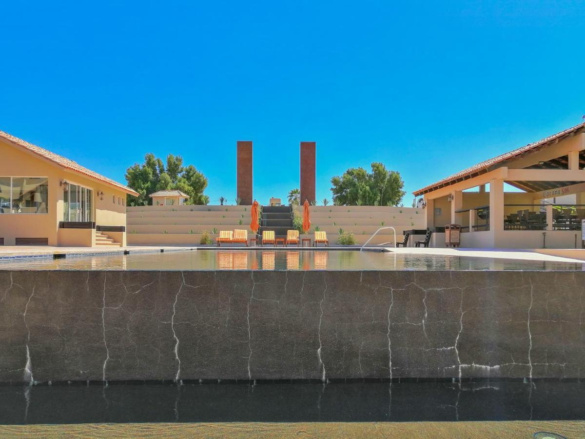 Tranquil Ground Floor Condo With Pool Access Rocky Point Exterior photo